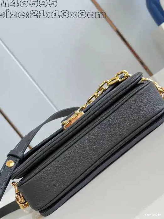 VUITTON METIS WEST EAST POCHETTE LOUIS 0326